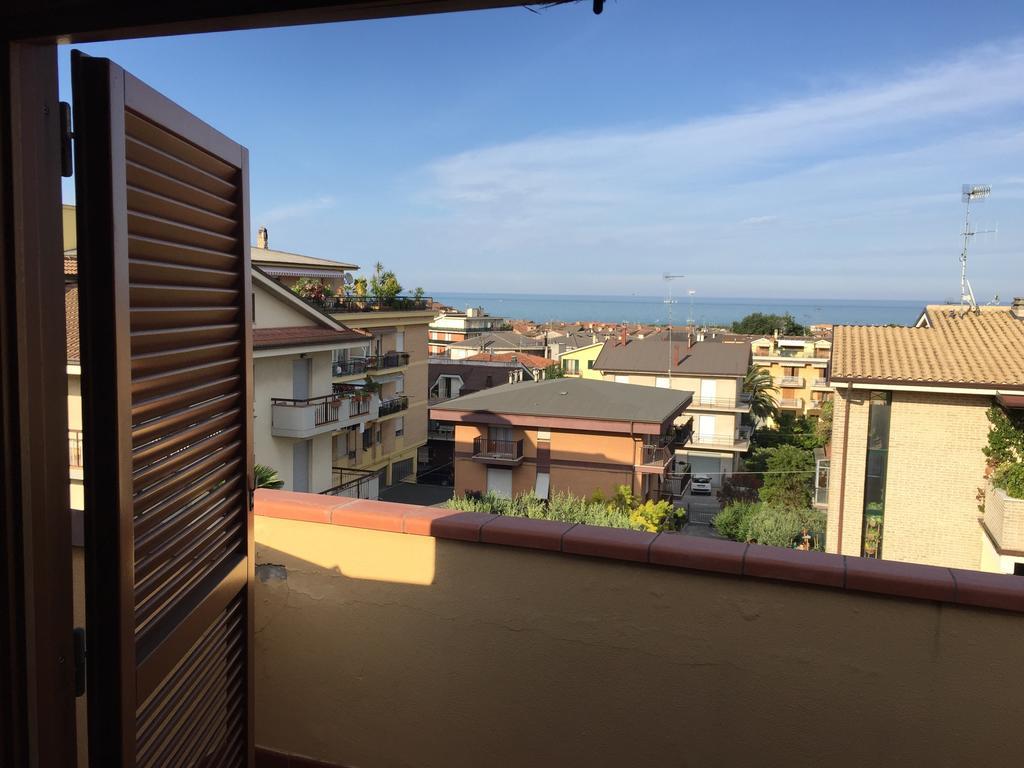 Mansarda Mare Apartment Altidona Exterior foto